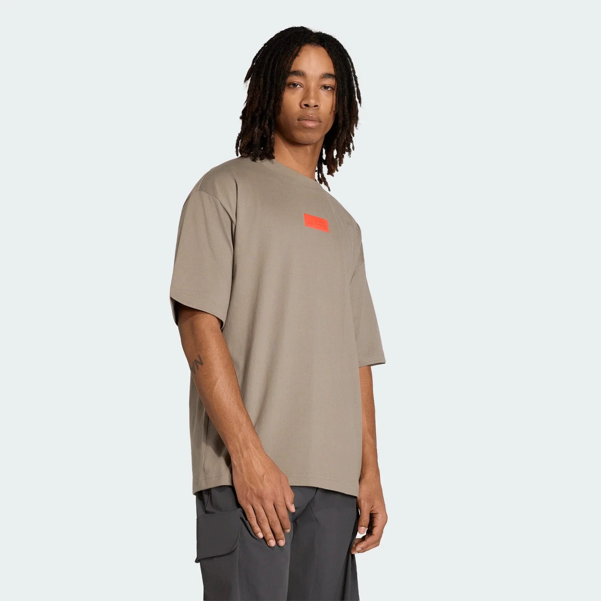 Audi Formula One Men's Elevated Graphic T-Shirt - Brown Audi F1
