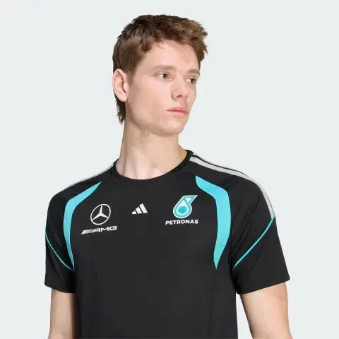 Mercedes - AMG Petronas Formula One Men's Mechanics T-Shirt - Black Mercedes AMG Petronas