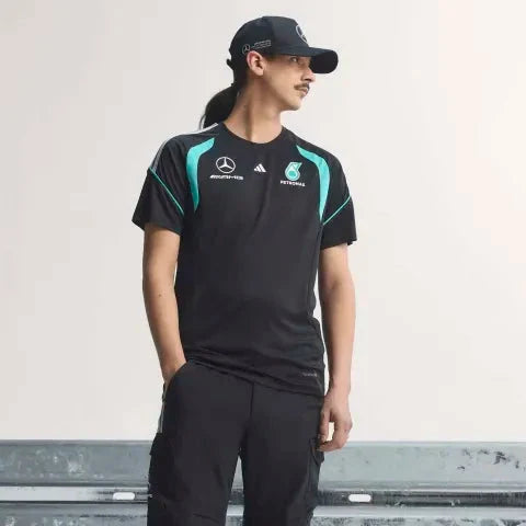Mercedes - AMG Petronas Formula One Men's Mechanics T-Shirt - Black Mercedes AMG Petronas