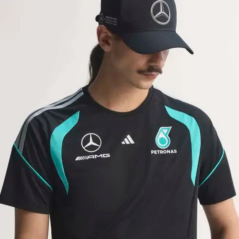 Mercedes - AMG Petronas Formula One Men's Mechanics T-Shirt - Black Mercedes AMG Petronas