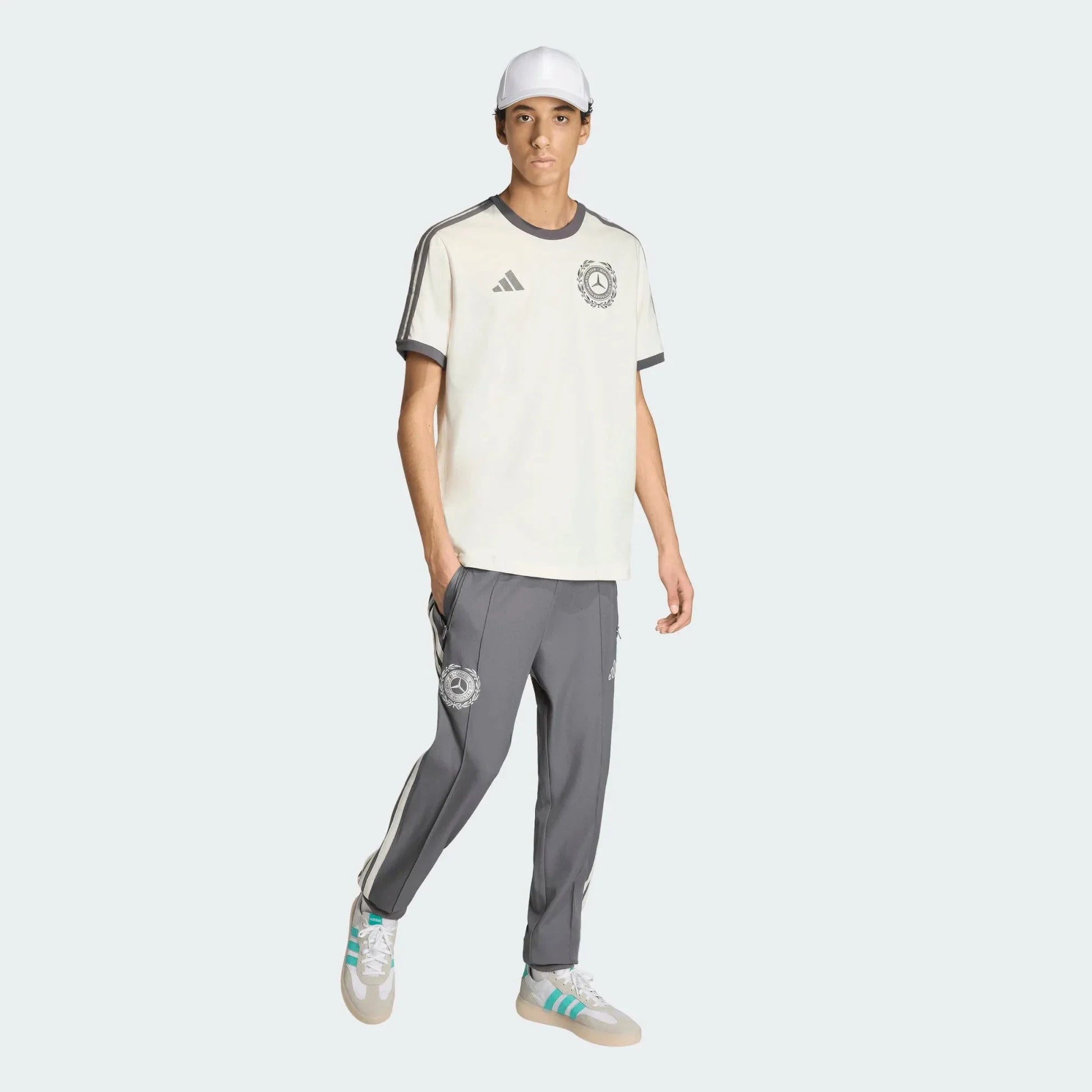 Mercedes - AMG Petronas Formula One Men's Silver Arrows T-Shirt - Off White Mercedes AMG Petronas