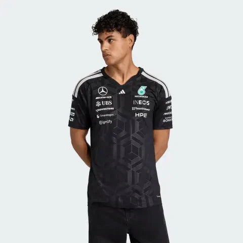 Mercedes - AMG Petronas Formula One 2026 Men's Team Jersey T-Shirt - White/Black Mercedes AMG Petronas
