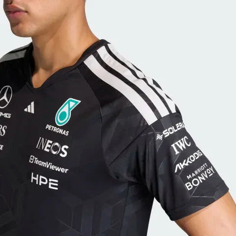 Mercedes - AMG Petronas Formula One 2026 Men's Team Jersey T-Shirt - White/Black Mercedes AMG Petronas
