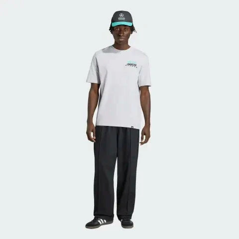 Mercedes - AMG Petronas Formula One Men's Car Graphic T-Shirt - Grey Mercedes AMG Petronas