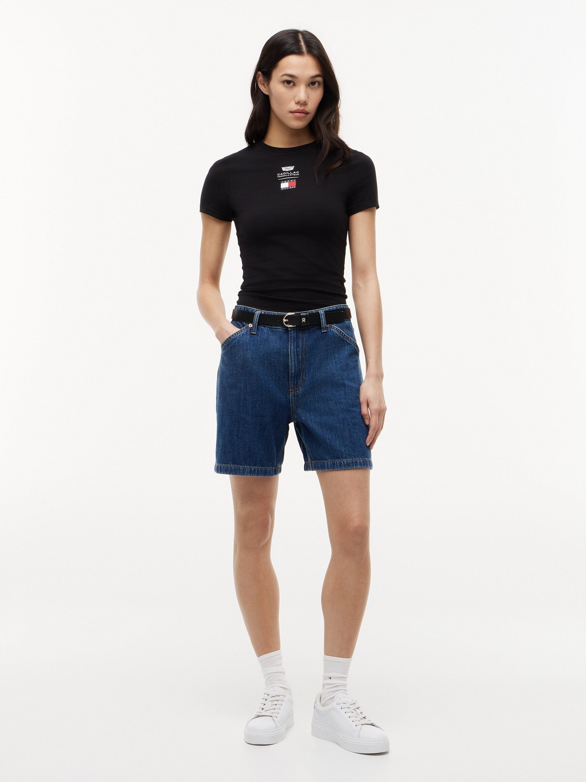 Cadillac F1 Racing Women's Logo Fitted T-Shirt - Black Cadillac F1