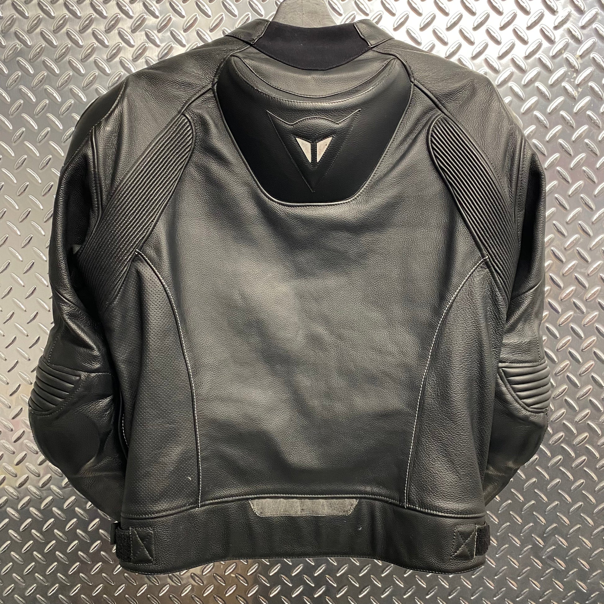 Dainese Leather Motorcycle Jacket Sz 58EU Dainese